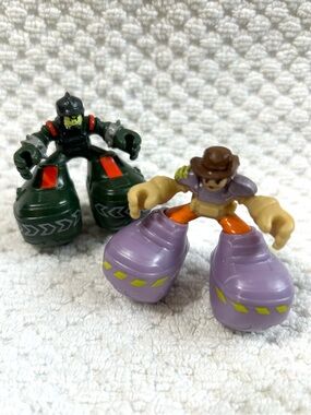 4/$20 Matchbox Big Boots Cowboy/Rodeo Man & Soldier 2” Figures Weighted Feet